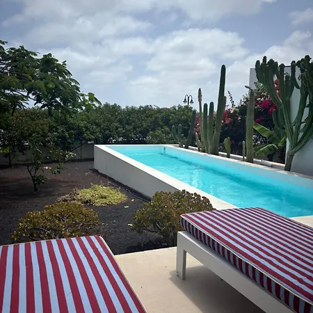 Casa En El Mar Con Infinity Pool Willa