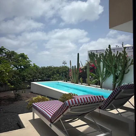 Willa Casa En El Mar Con Infinity Pool Punta Mujeres